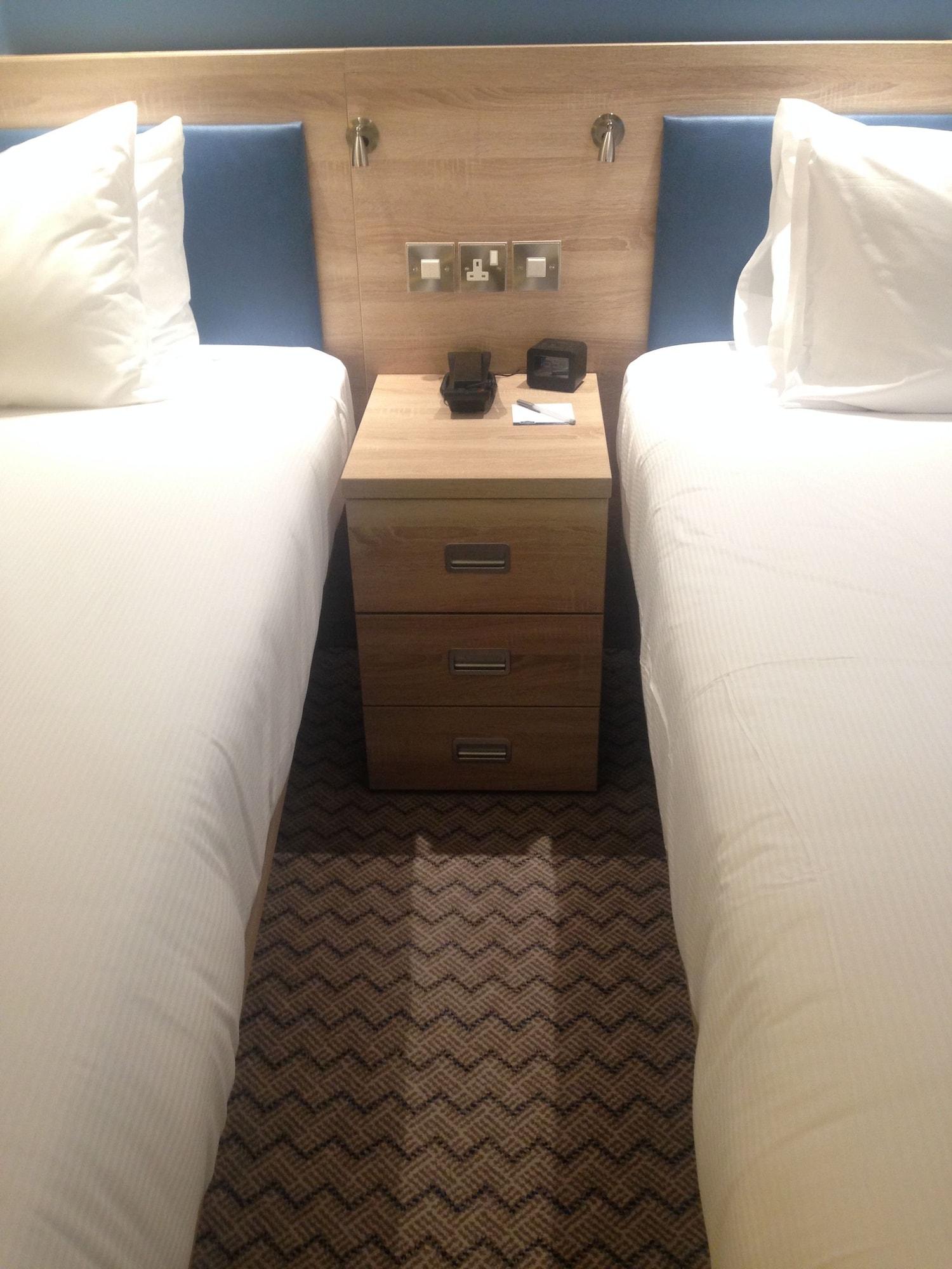 Hampton By Hilton Glasgow Central מראה חיצוני תמונה