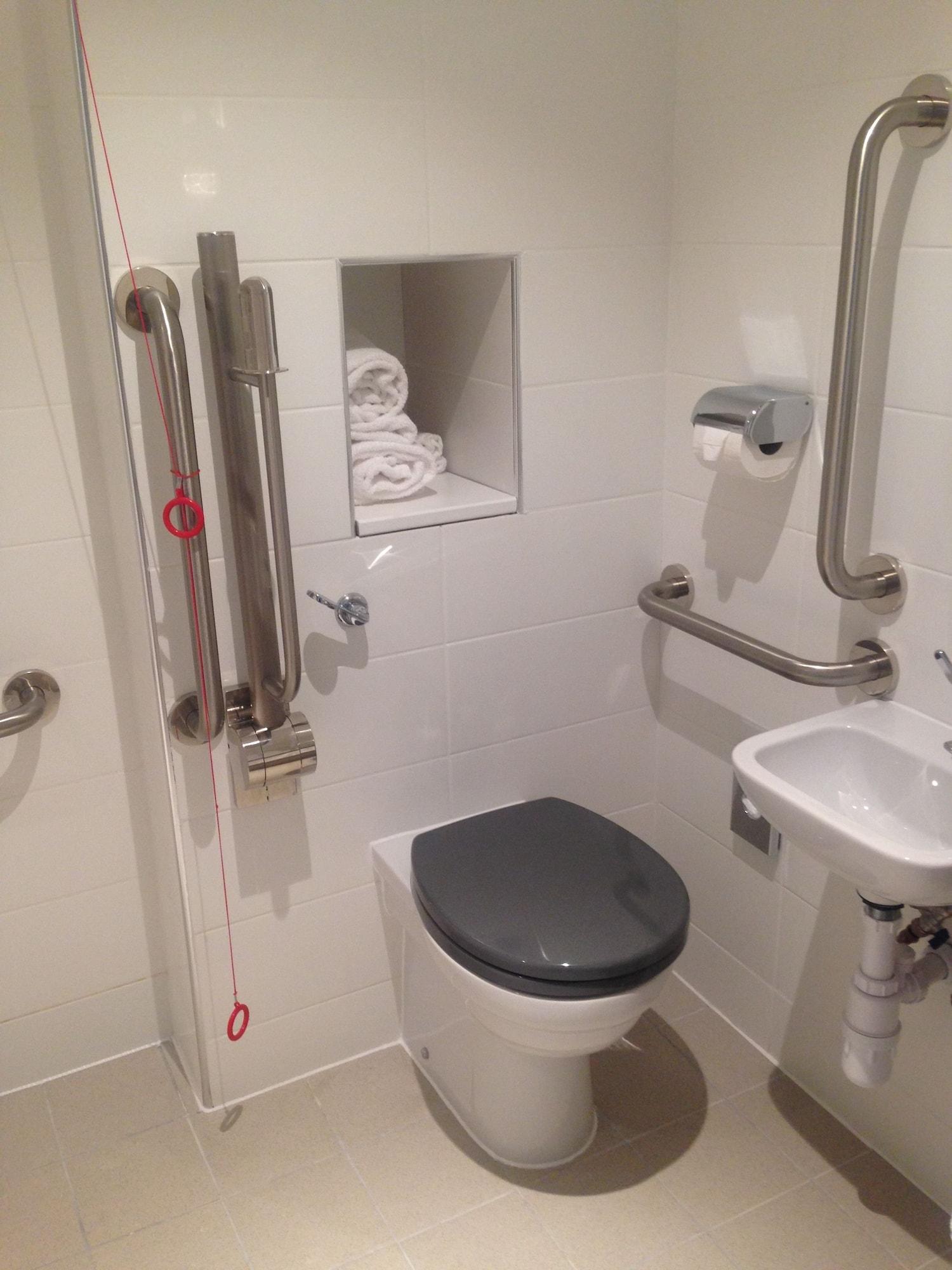 Hampton By Hilton Glasgow Central מראה חיצוני תמונה