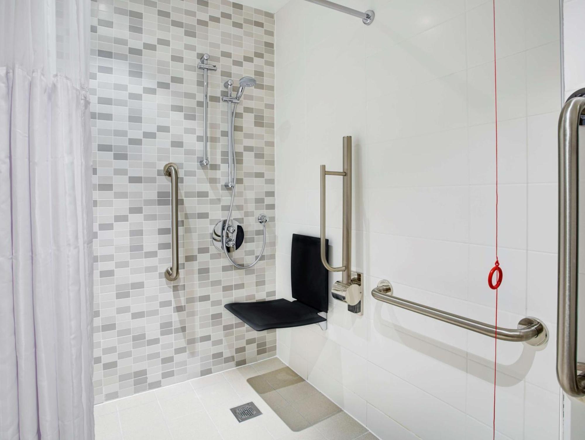 Hampton By Hilton Glasgow Central מראה חיצוני תמונה