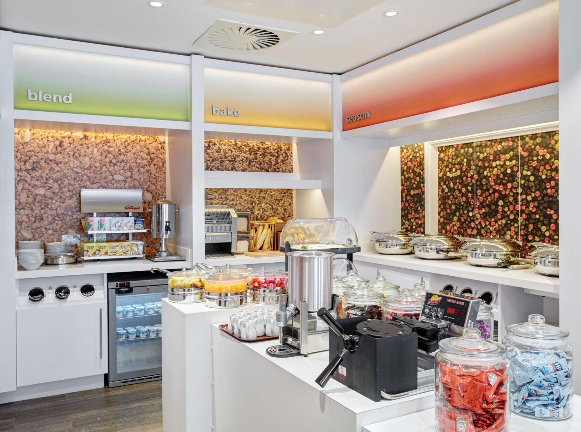Hampton By Hilton Glasgow Central מראה חיצוני תמונה