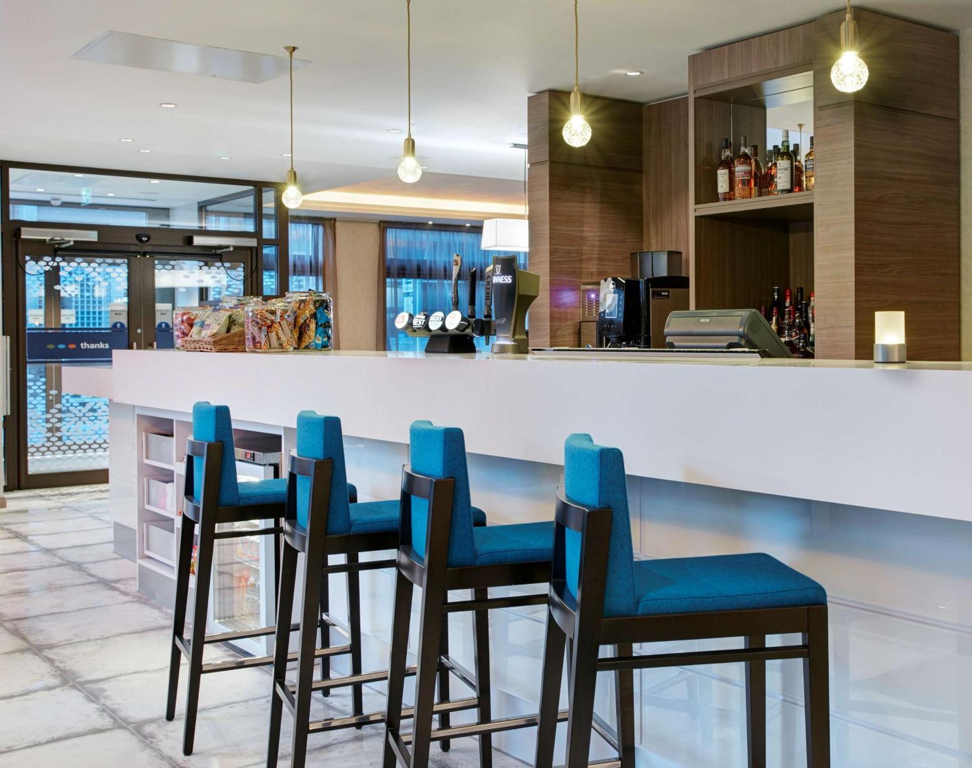 Hampton By Hilton Glasgow Central מראה חיצוני תמונה